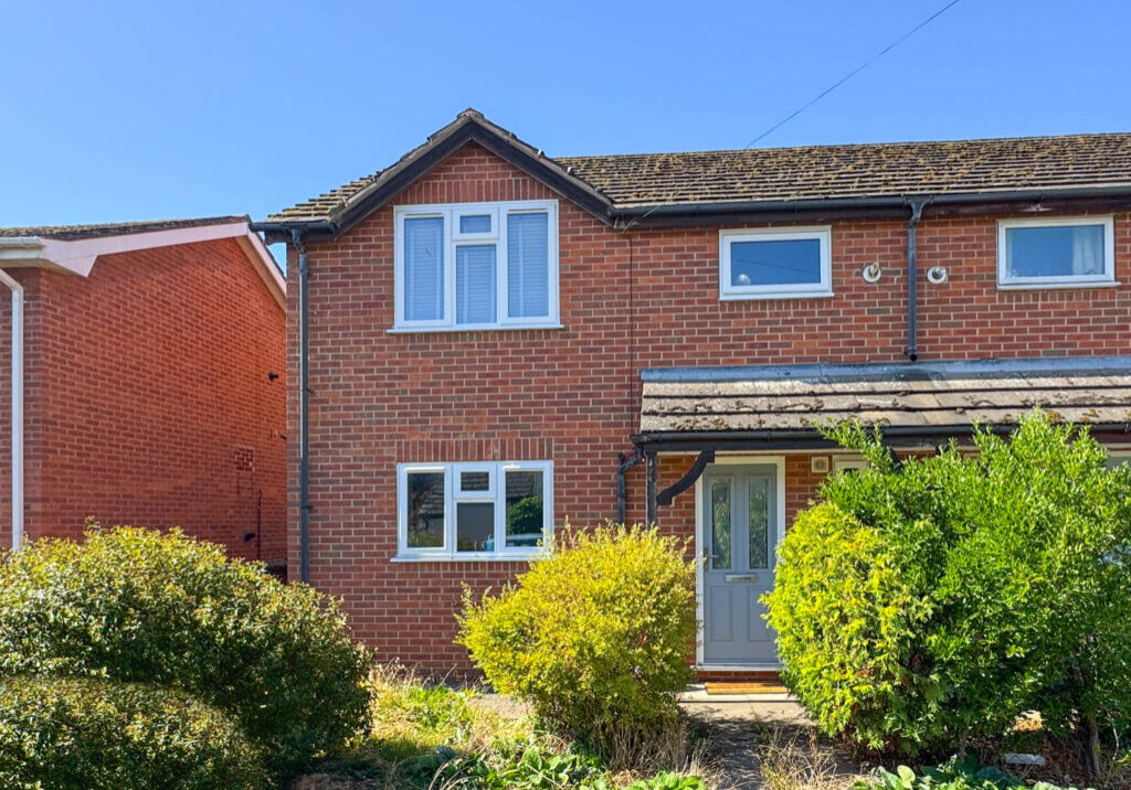 OSR 469 6 Sandringham Close